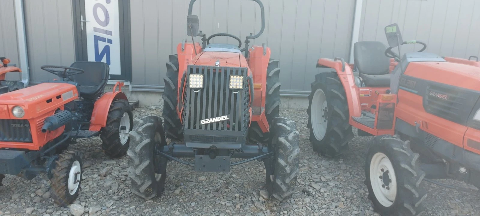 Трактор Kubota Техно груп  - изображение 2