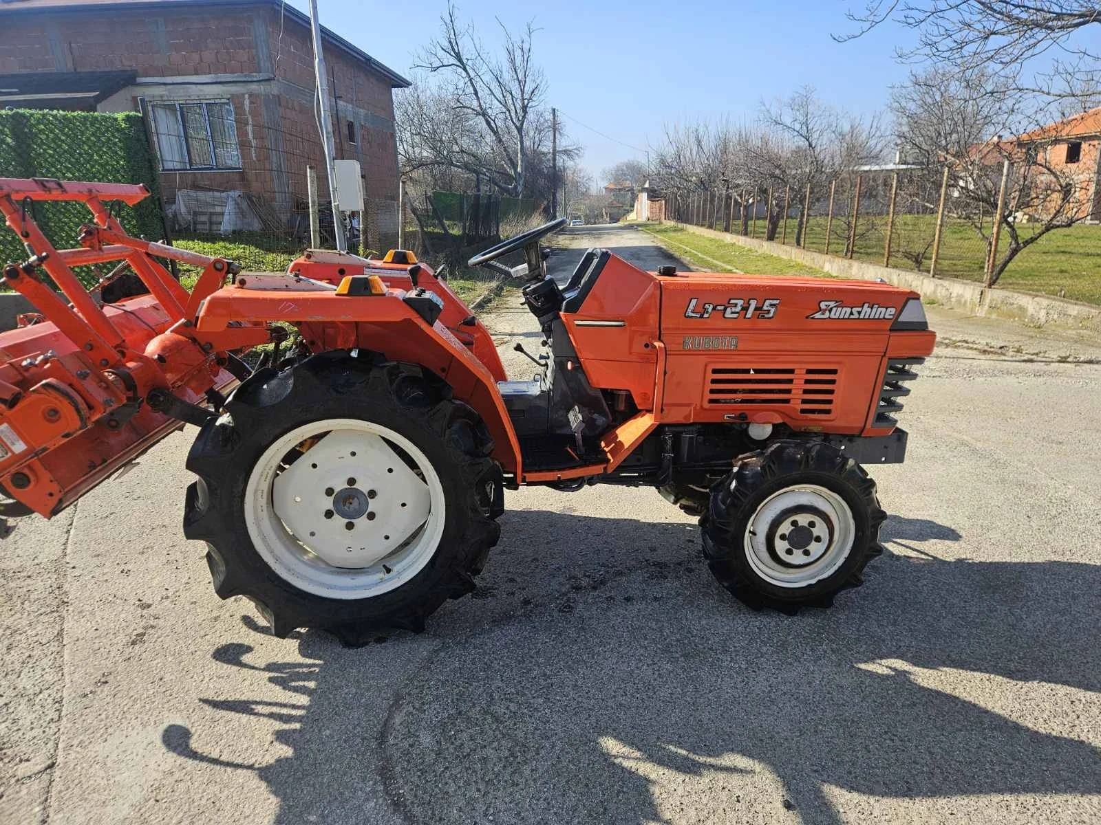 Трактор Yanmar KUBOTA-L1-215 - изображение 5