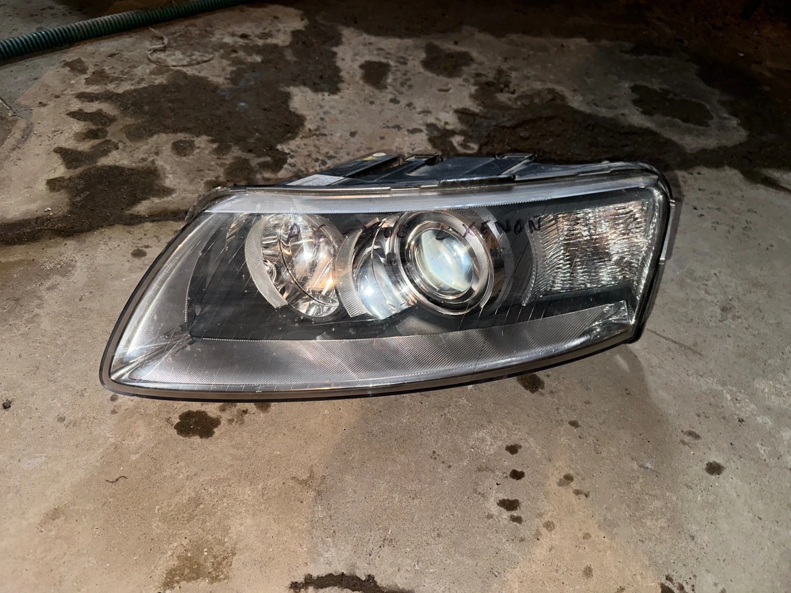 Фар ляв AUDI A6 4F2, C6 3.0 TFSI 2008г.     4F0941029 | Mobile.bg — изображение 1