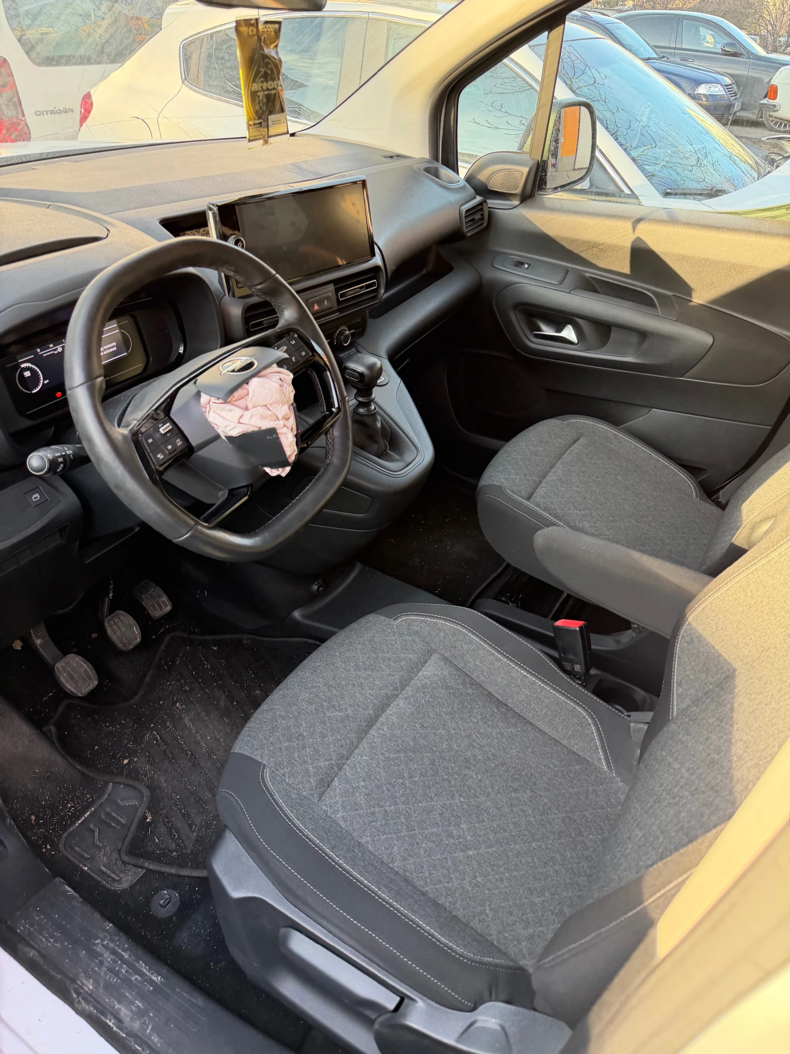 Opel Combo 2025г комплект салон 
