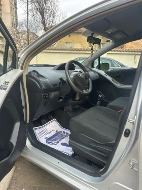 Toyota Yaris 1.3i НОВ ВНОС ГЕРМАНИЯ КЛИМАТИК, снимка 6