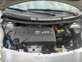 Toyota Yaris 1.3i НОВ ВНОС ГЕРМАНИЯ КЛИМАТИК, снимка 12