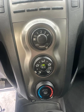 Toyota Yaris 1.3i НОВ ВНОС ГЕРМАНИЯ КЛИМАТИК, снимка 9