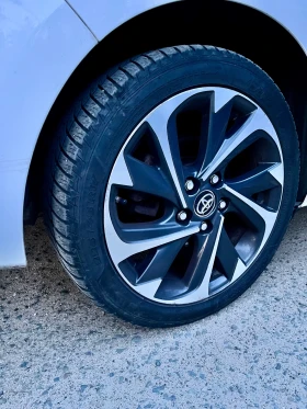 Toyota Auris touring sports 1.8 Hybrid active, снимка 6