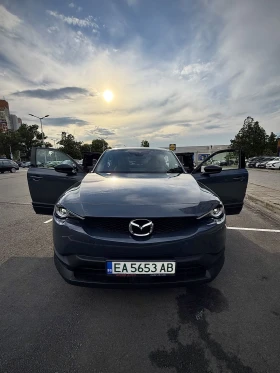 Mazda MX-30, снимка 3