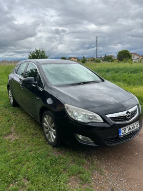 Opel Astra 1, 4 Turbo, Бензин, Газ, снимка 3