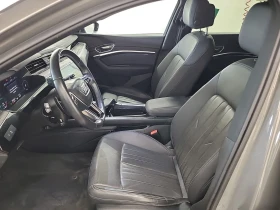 Audi E-Tron Progressiv* S-line* Matrix* 360View* Keyless* Carp, снимка 7 - Автомобили и джипове - 53656883