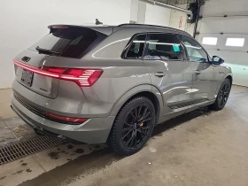 Audi E-Tron Progressiv* S-line* Matrix* 360View* Keyless* Carp, снимка 6 - Автомобили и джипове - 53656883