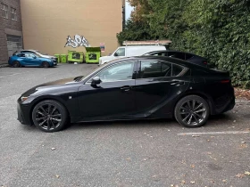 Lexus IS 300 ОБДУХ* ПАНО* ОПЦИЯ ЗА ФИНАНСИРАНЕ | Auto.bg — изображение 2