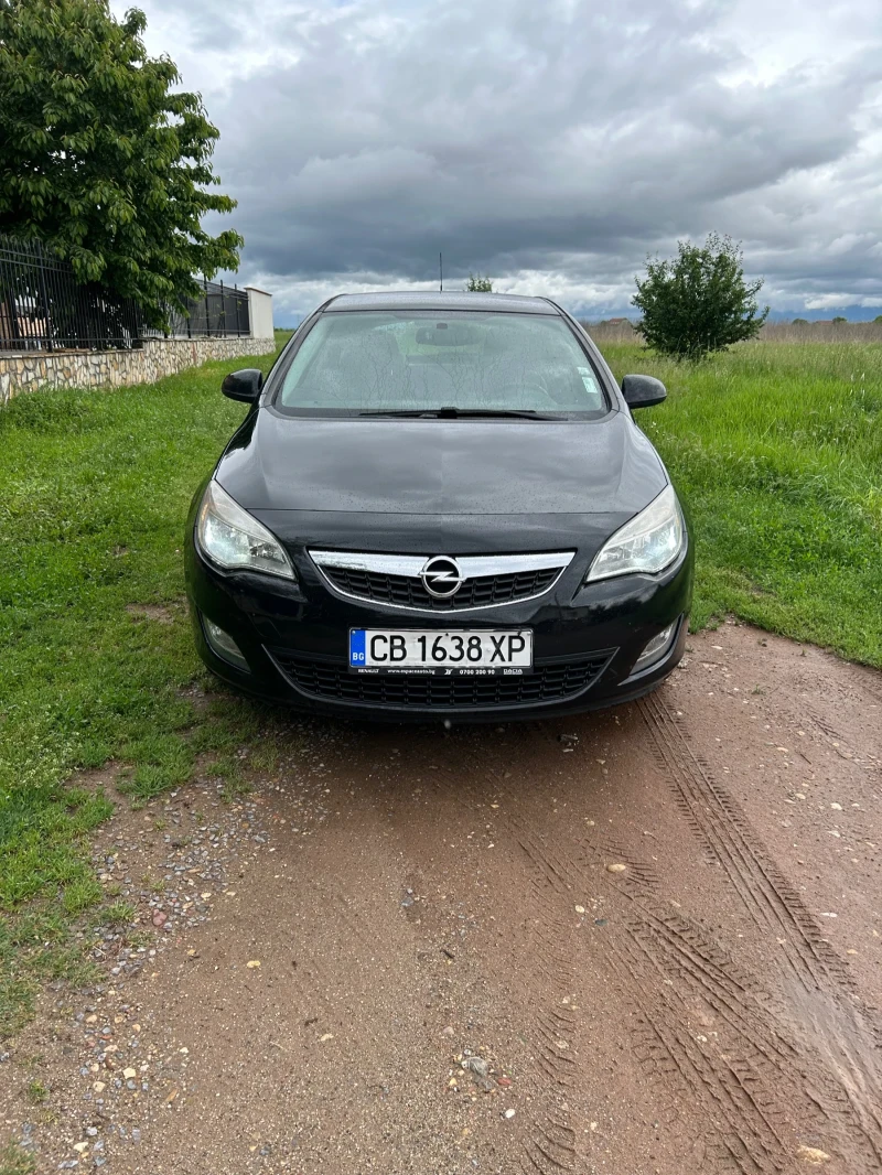 Opel Astra 1, 4 Turbo, Бензин, Газ, снимка 1 - Автомобили и джипове - 47110915