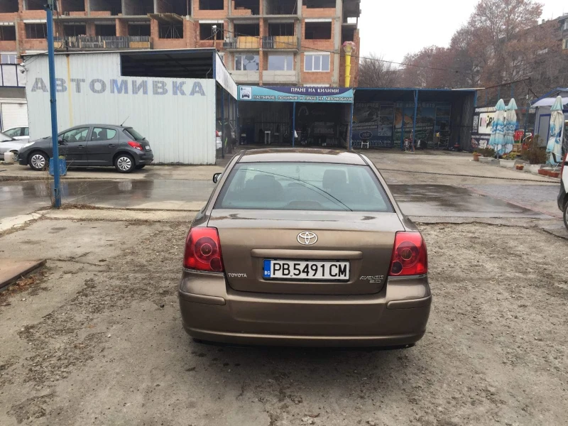 Toyota Avensis 2.0 D4D, снимка 3 - Автомобили и джипове - 48461522