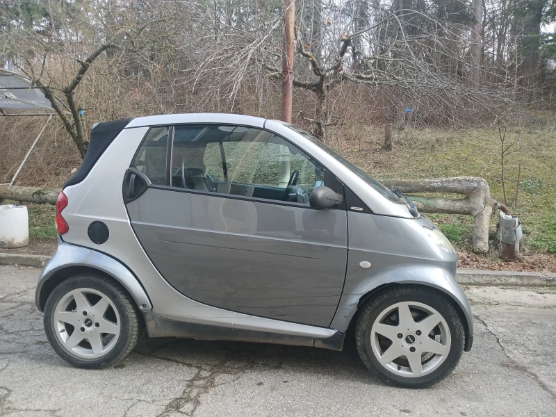 Smart Fortwo, снимка 2 - Автомобили и джипове - 48769090