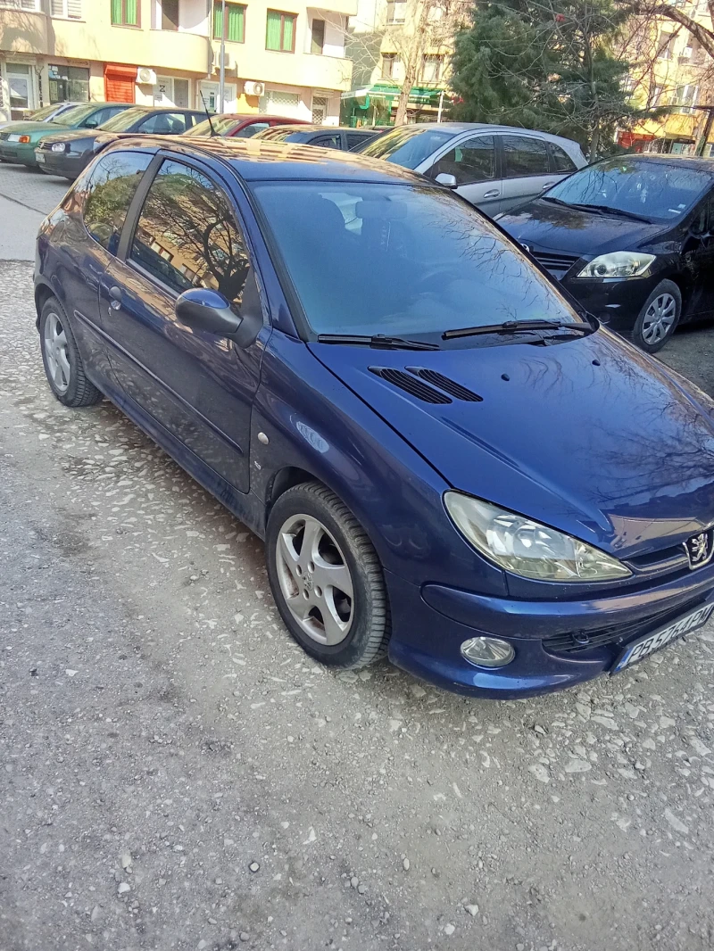 Peugeot 206, снимка 2 - Автомобили и джипове - 49243112