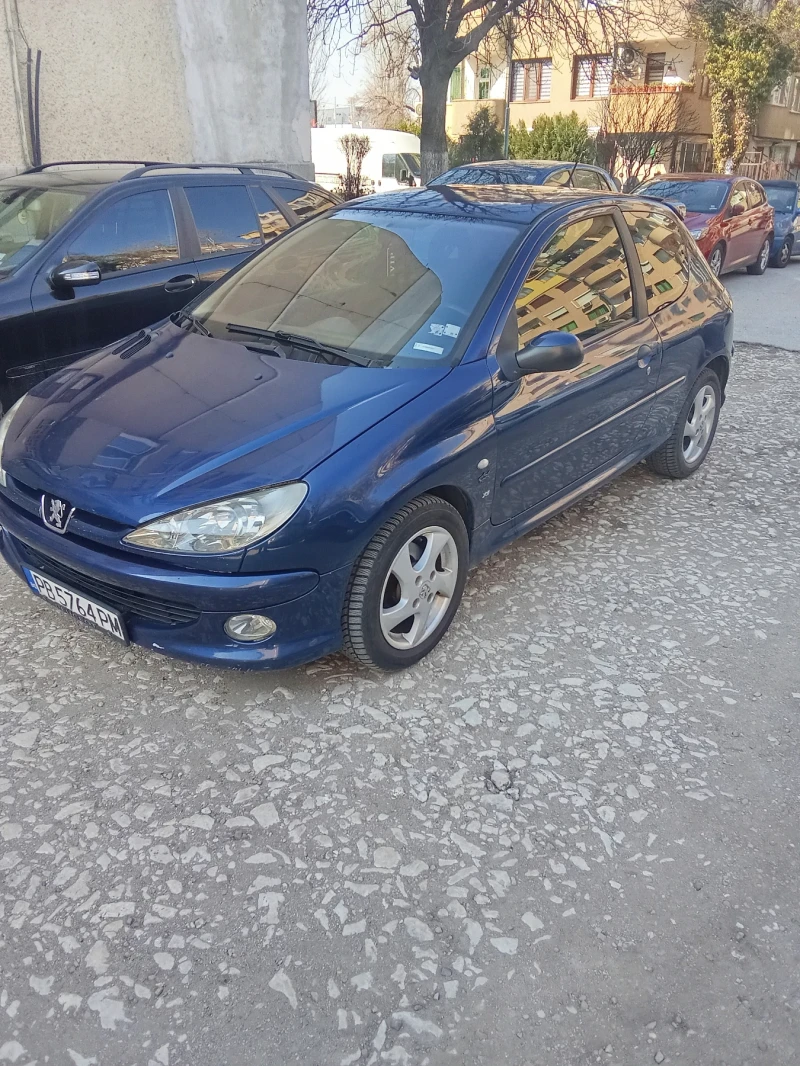 Peugeot 206, снимка 1 - Автомобили и джипове - 49243112