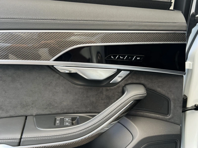 Audi S8 4.0 TFSI/ CARBON/ MATRIX/ HEAD UP/ B&O/ 360/ LIFT/, снимка 14 - Автомобили и джипове - 50848026