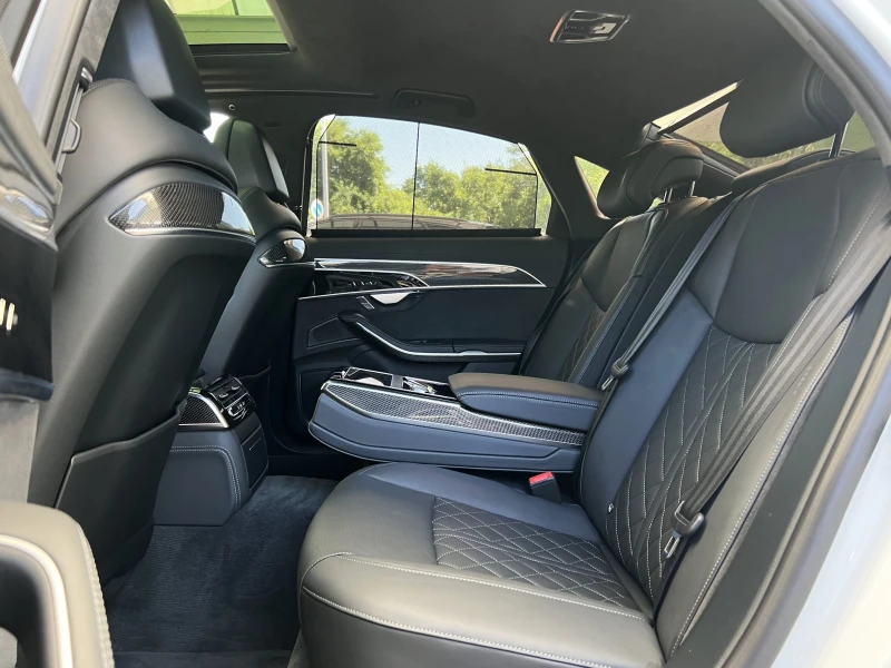 Audi S8 4.0 TFSI/ CARBON/ MATRIX/ HEAD UP/ B&O/ 360/ LIFT/, снимка 15 - Автомобили и джипове - 50848026