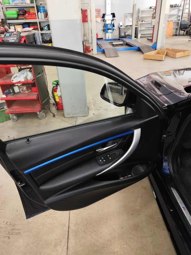 BMW 320, снимка 4 - Автомобили и джипове - 52893203