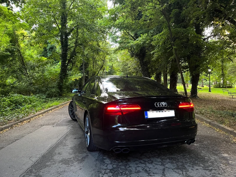 Audi S8 Plus 700к.с.