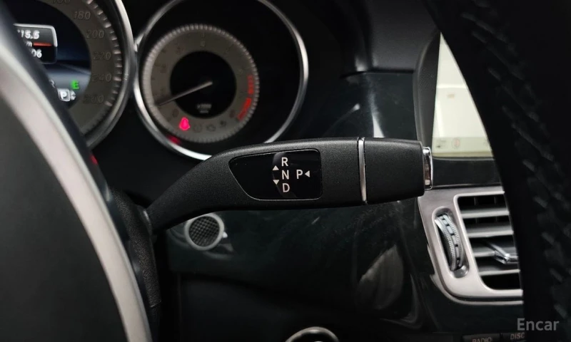 Mercedes-Benz CLS 350, снимка 9 - Автомобили и джипове - 53138648