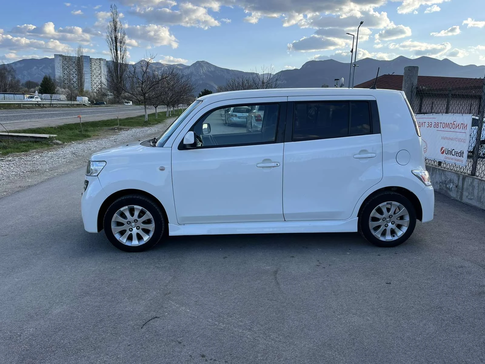 Daihatsu Materia 4WD 1.5I 103кс  - изображение 6