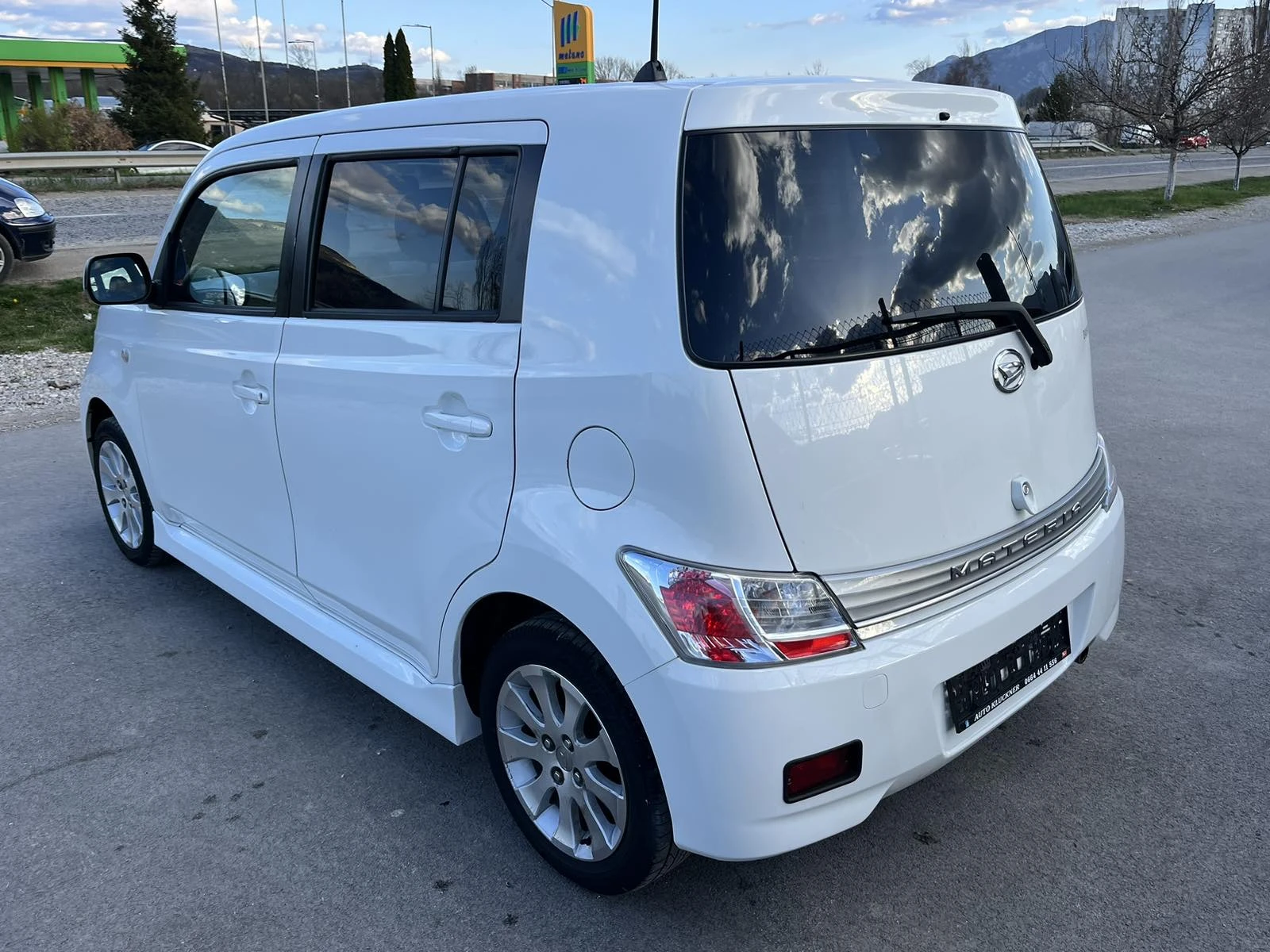 Daihatsu Materia 4WD 1.5I 103кс  - изображение 5