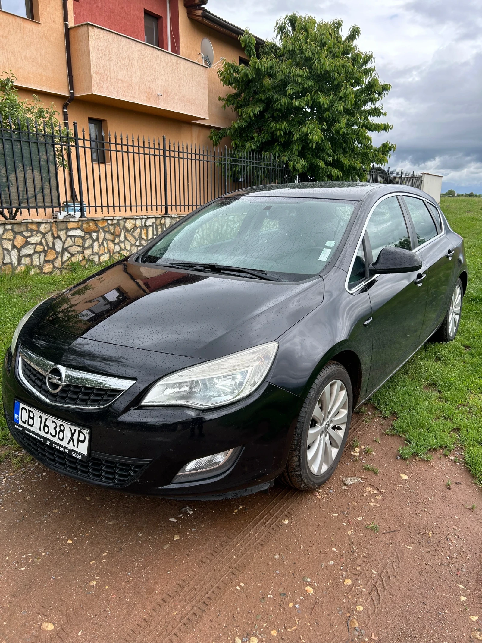 Opel Astra 1, 4 Turbo, Бензин, Газ - изображение 2