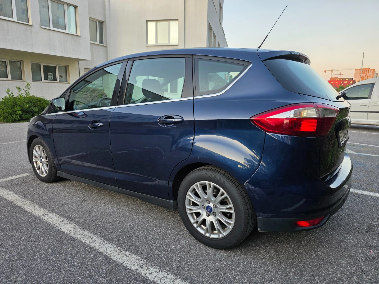 Ford C-max 2.0 TDCI 163hp AUTO - изображение 2