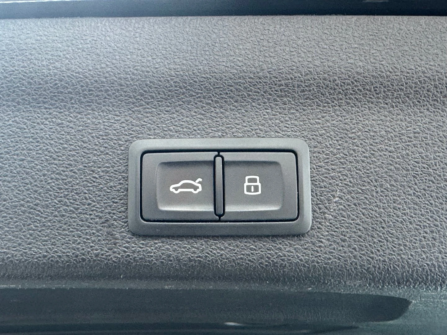 Audi A6 Design 50 TDI quattro, снимка 15 - Автомобили и джипове - 56420460