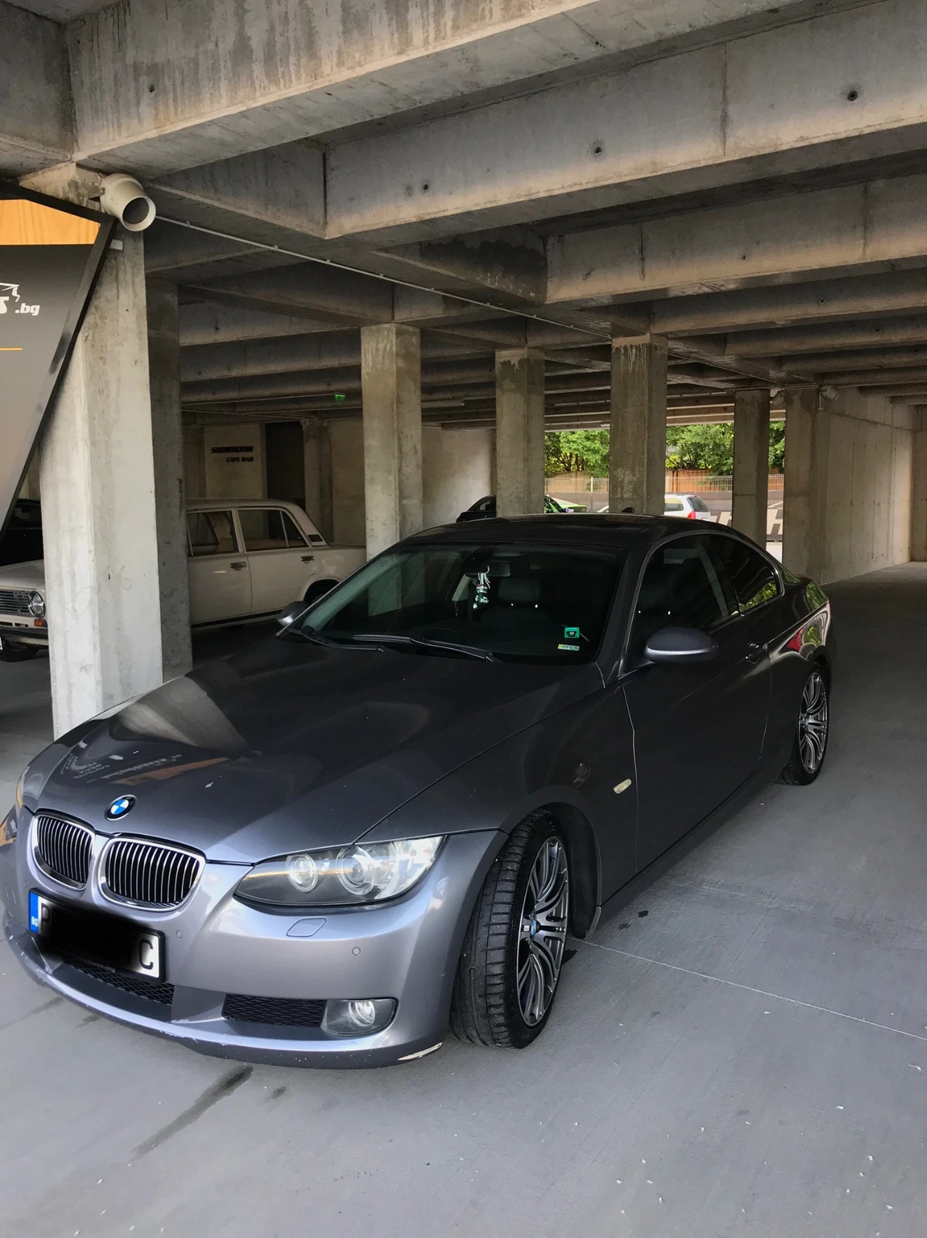 BMW 330  - изображение 10