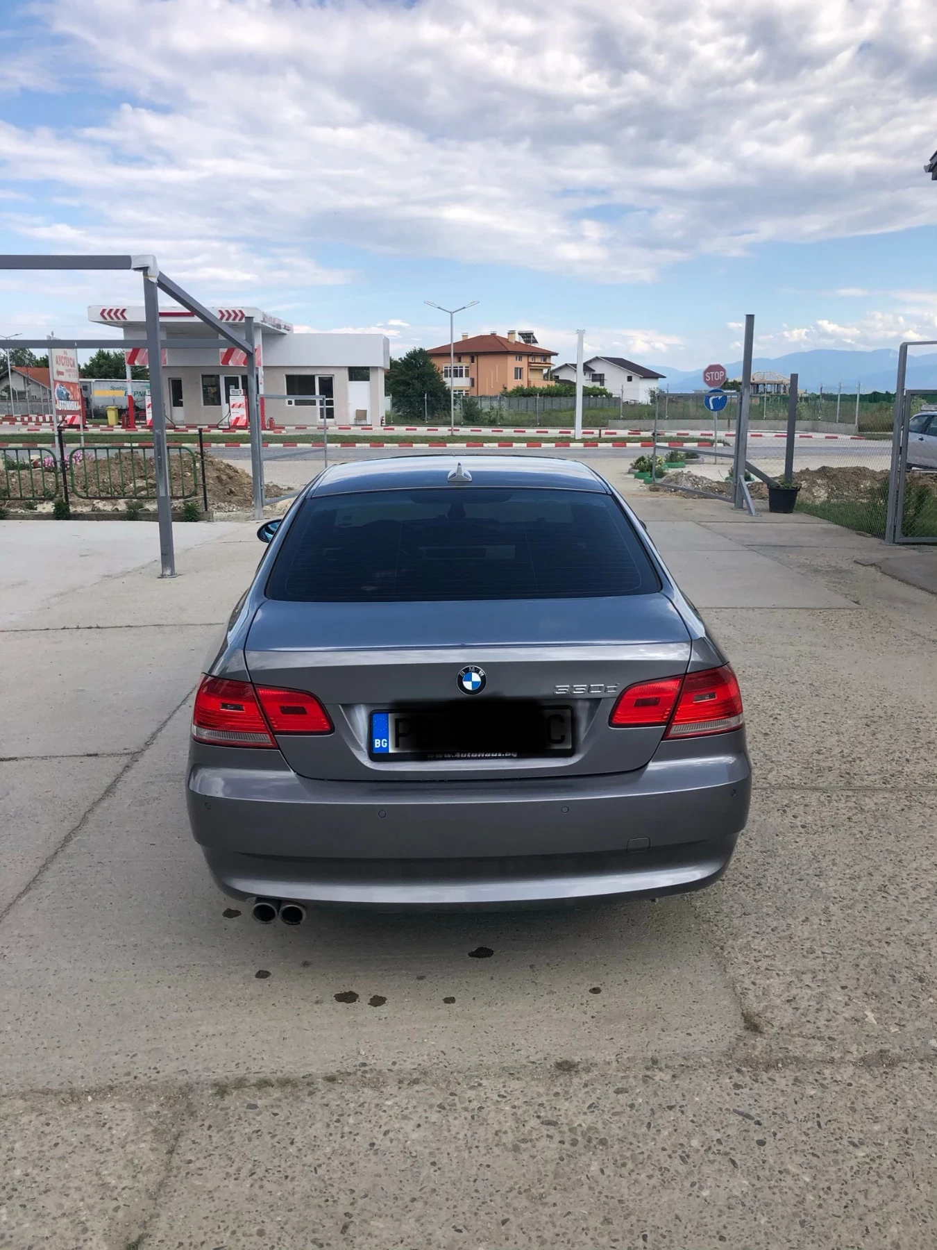 BMW 330  - изображение 3