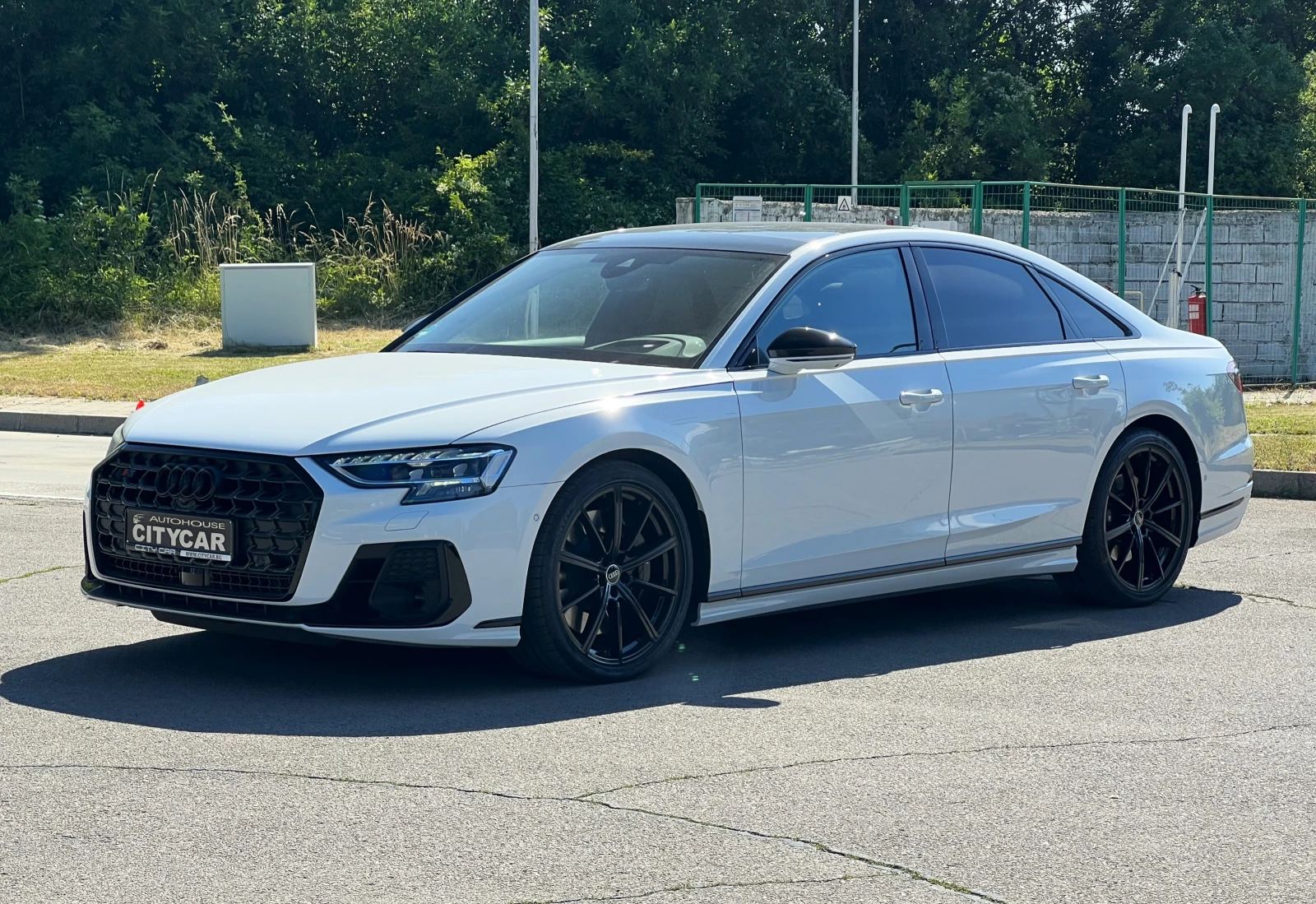 Audi S8 4.0 TFSI/ CARBON/ MATRIX/ HEAD UP/ B&O/ 360/ LIFT/ - изображение 3