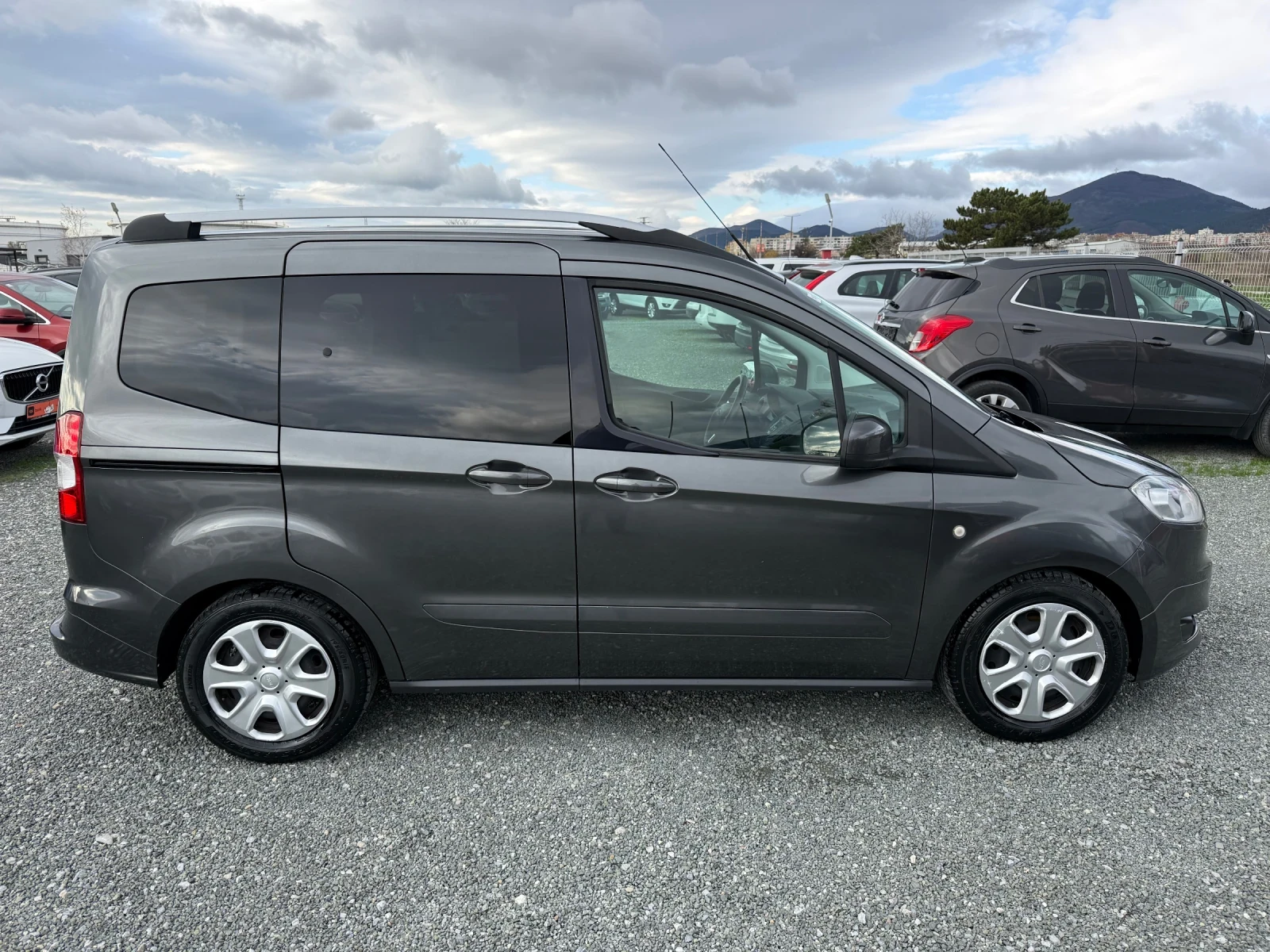 Ford Courier (KATO НОВА) - изображение 4