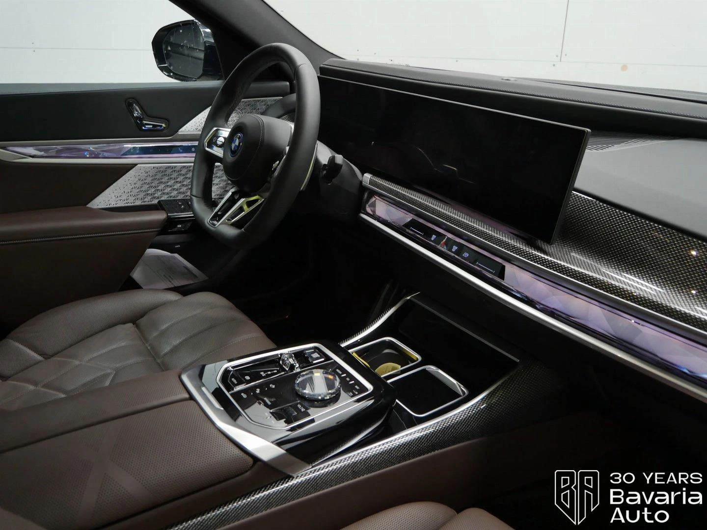 BMW 750 e xDrive M Sport Paket Sportautomatic - изображение 7