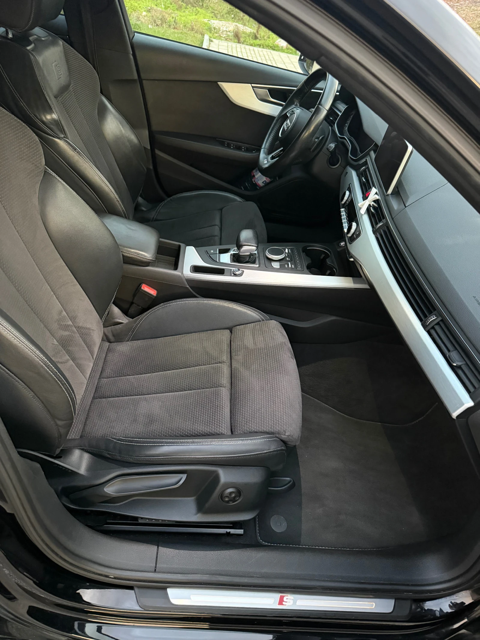 Audi A4 S-line Virtual cockpit Matrix Ambient - изображение 6