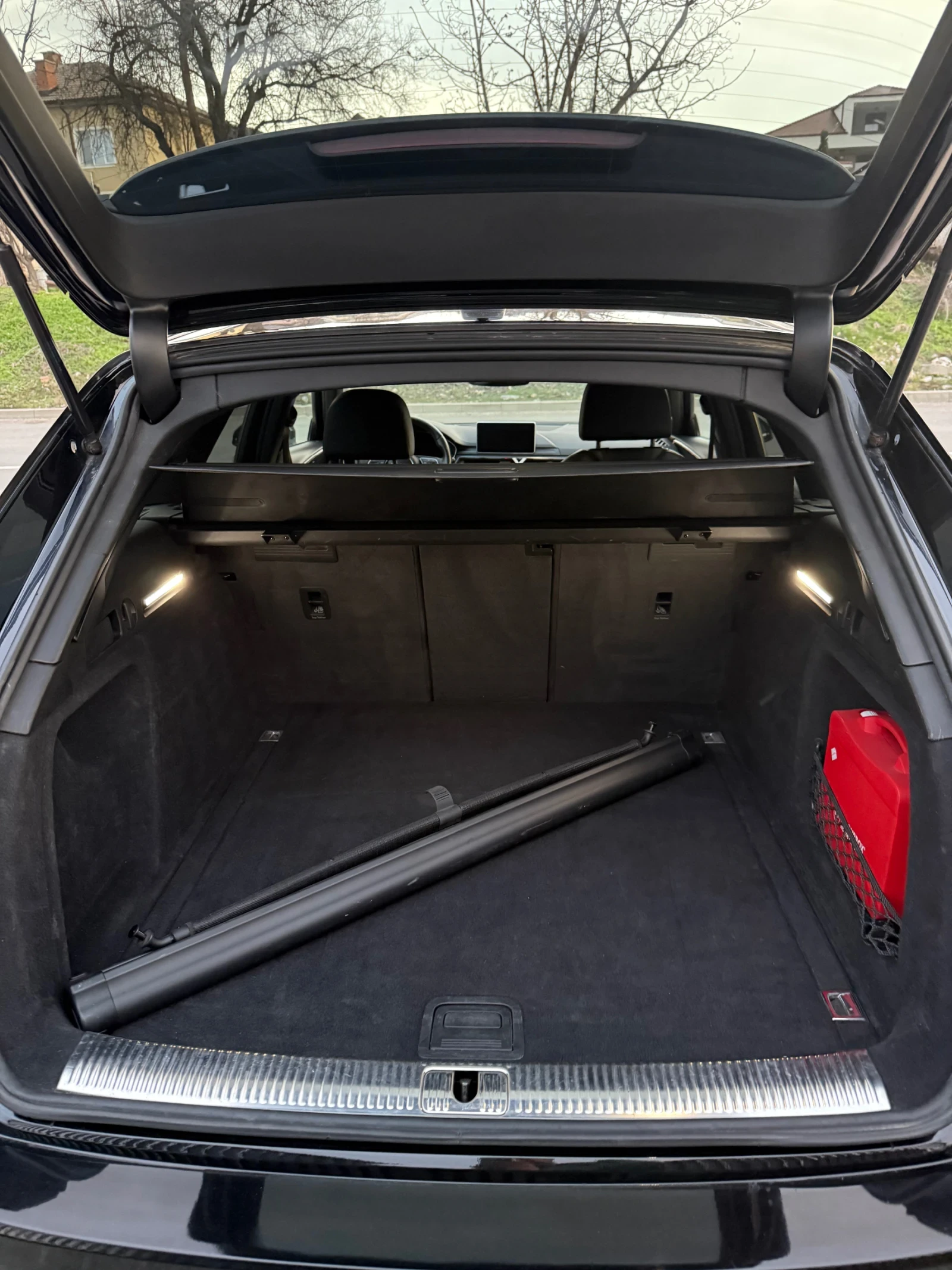 Audi A4 S-line Virtual cockpit Matrix Ambient - изображение 9