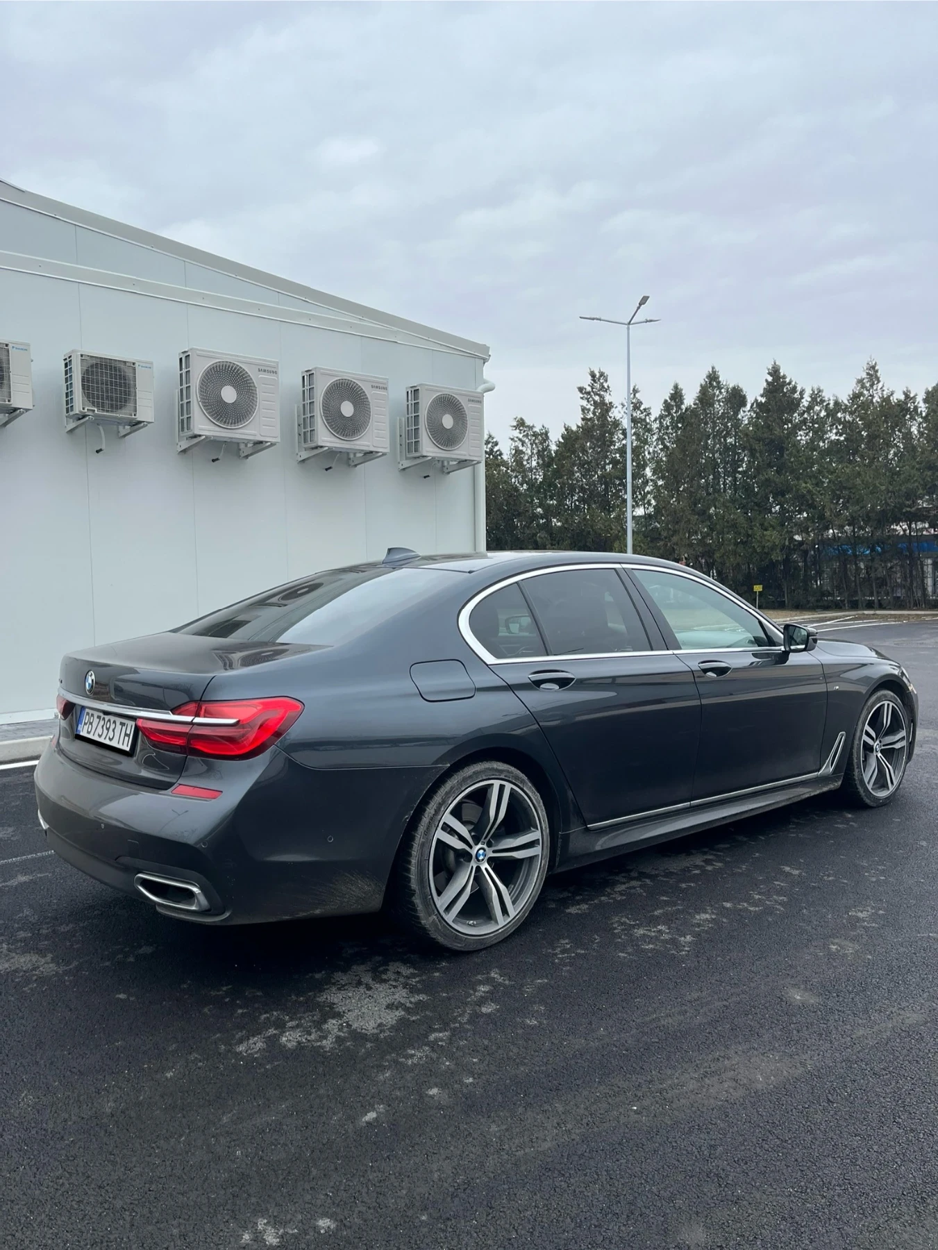 BMW 730 D XDrive , снимка 3 - Автомобили и джипове - 53920021