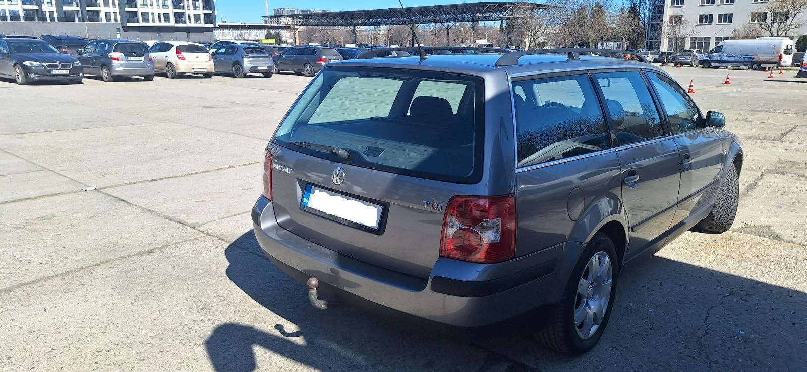 VW Passat, снимка 5 - Автомобили и джипове - 53783933