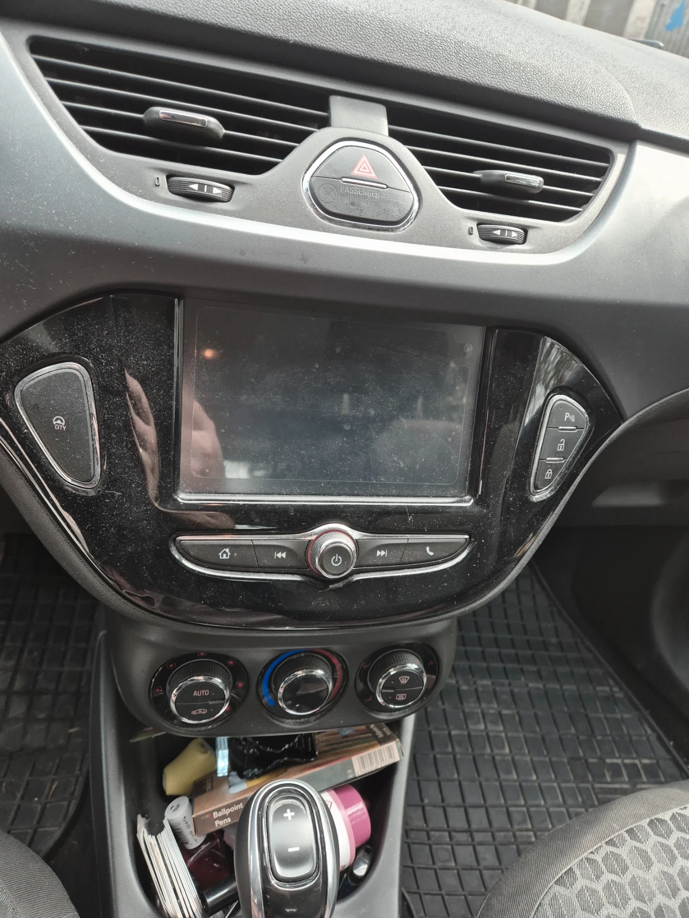 Opel Corsa, снимка 6 - Автомобили и джипове - 53964784