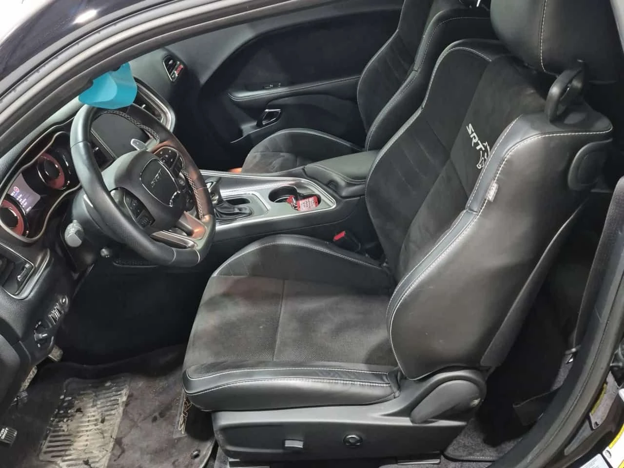 Dodge Challenger * SRT HELLCAT * ОБДУХВАНЕ* ПОДГРЕВ* , снимка 5 - Автомобили и джипове - 54043937