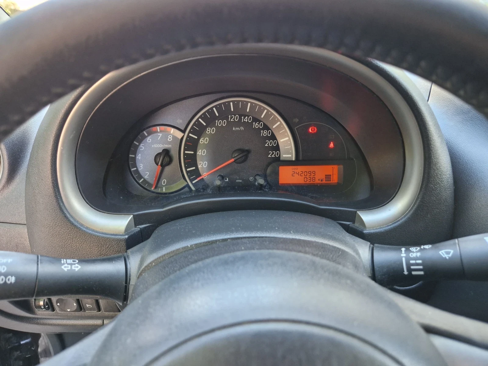 Nissan Micra 1.2бензин, 80к.с, Евро 5А, Италия, Лизинг , снимка 11 - Автомобили и джипове - 54731094