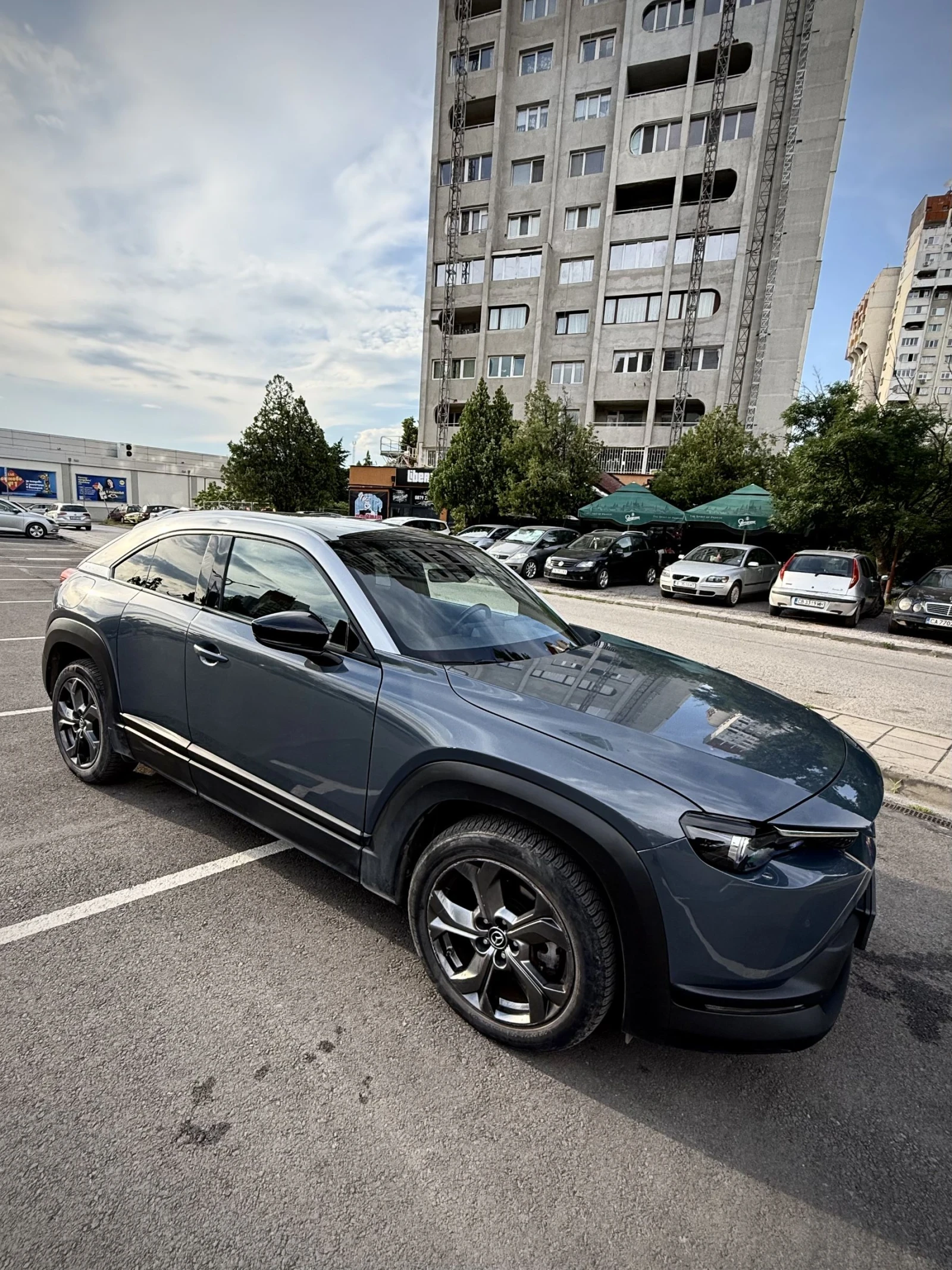 Mazda MX-30, снимка 2 - Автомобили и джипове - 54976243