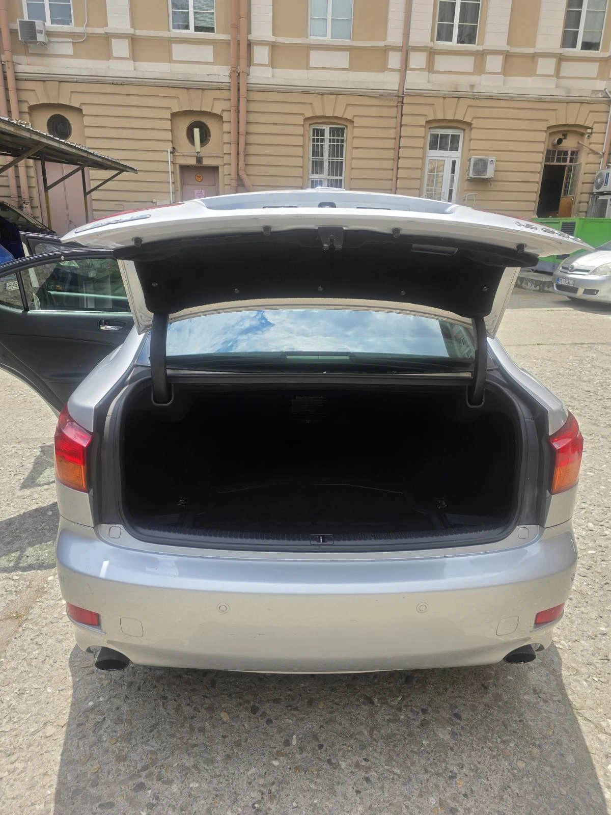 Lexus IS 250, снимка 12 - Автомобили и джипове - 55045039