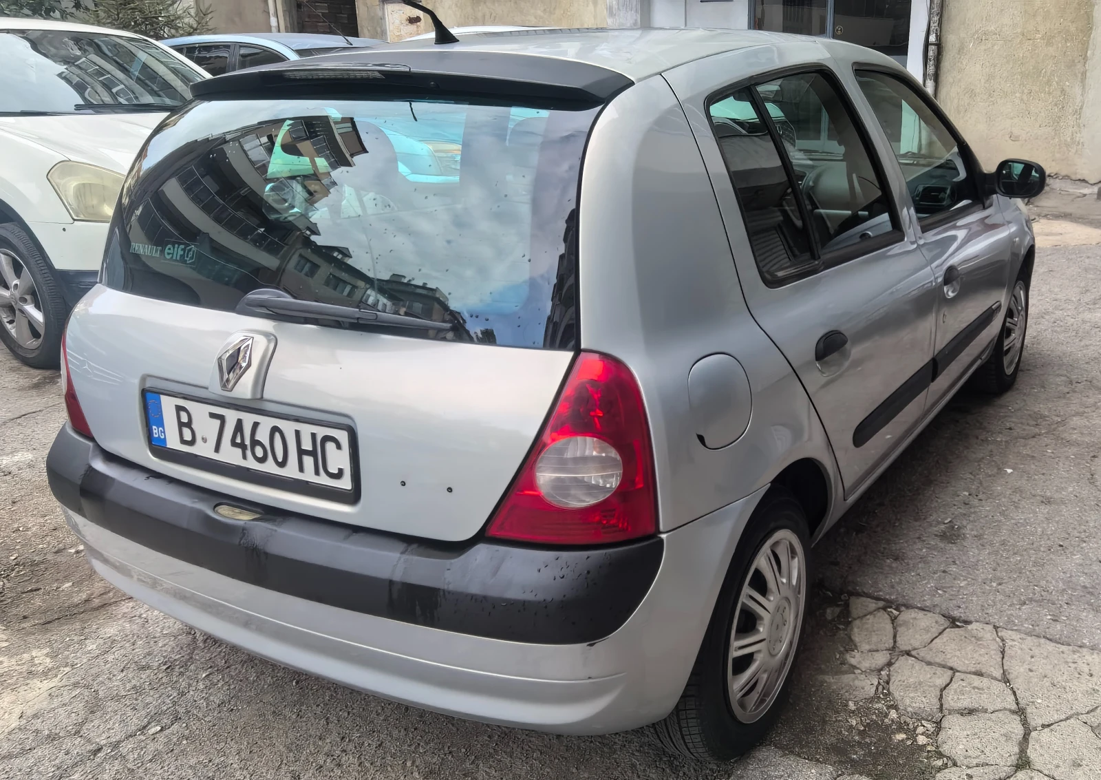 Renault Clio 1.4, 16V, automatic , снимка 3 - Автомобили и джипове - 56192463