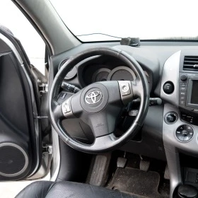 Toyota Rav4 2.2 D-CAT, снимка 6