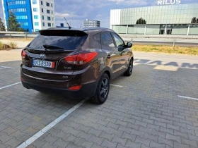 Hyundai IX35 2.0i 4x4 , снимка 3