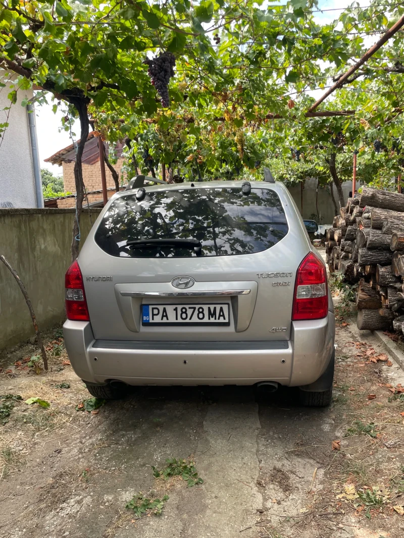 Hyundai Tucson, снимка 2 - Автомобили и джипове - 52532531