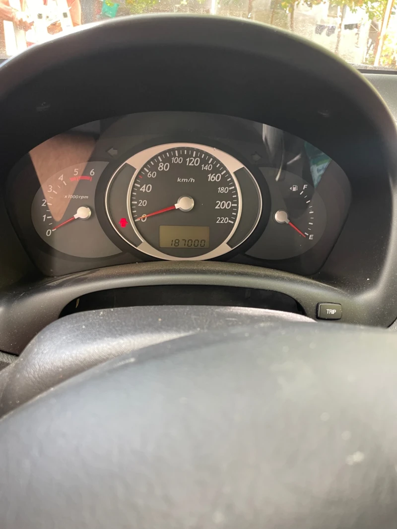 Hyundai Tucson, снимка 3 - Автомобили и джипове - 52532531