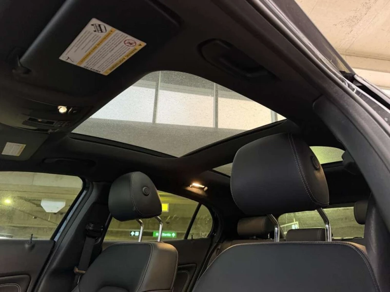 Mercedes-Benz GLA 250 4 MATIC * Pano Roof| Nav, снимка 13 - Автомобили и джипове - 53186793