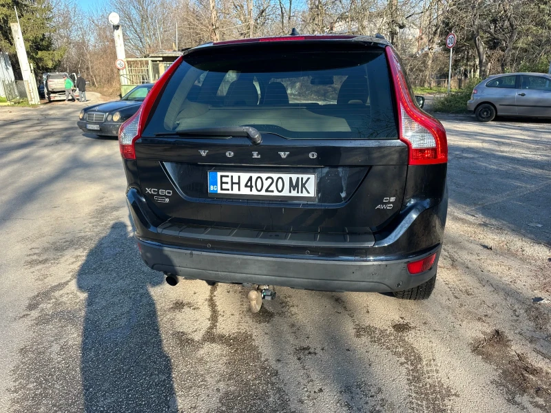 Volvo XC60 2.4 D5 185 k.c. , снимка 10 - Автомобили и джипове - 53210053