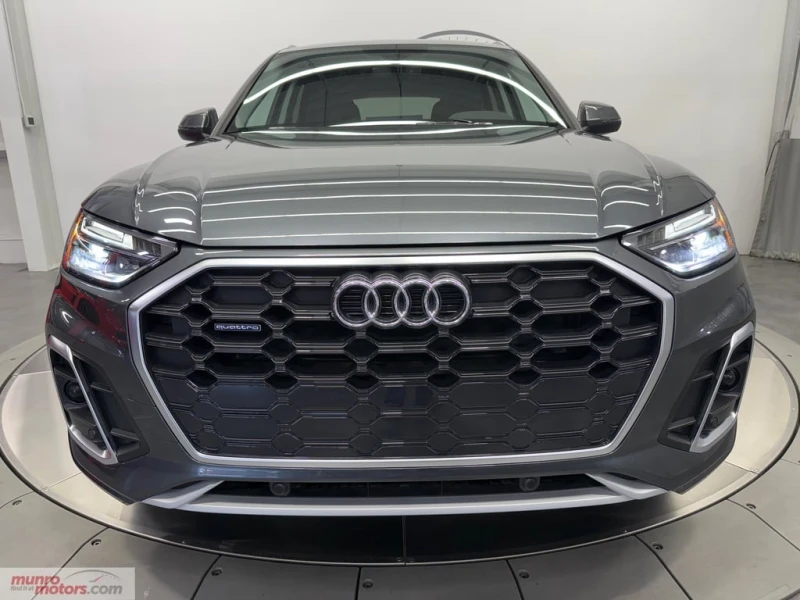 Audi Q5 Progressiv * CARFAX* ДИСТРОНИК* ПАНОРАМА* , снимка 2 - Автомобили и джипове - 53264165